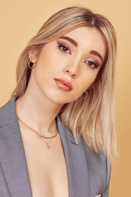 Photo of Rebeca Stones