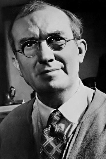 Photo of Bernard Miles