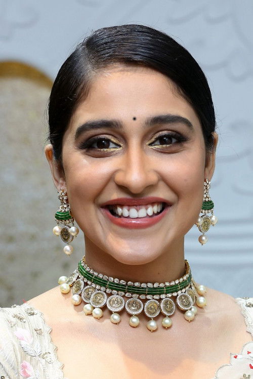 Photo of Regina Cassandra