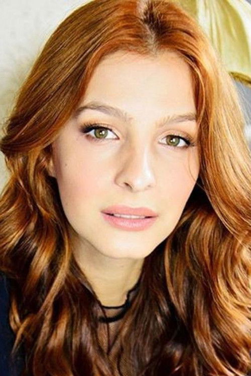 Photo of Michelle Batista