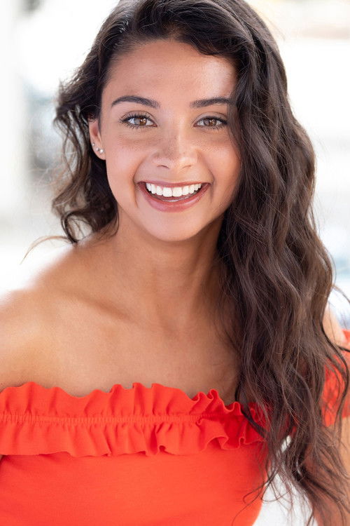 Photo of Molly Hernandez