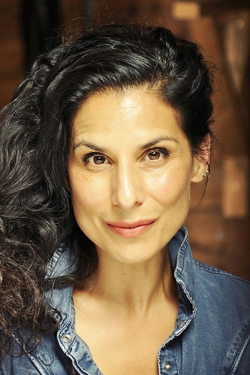 Photo of Laara Sadiq