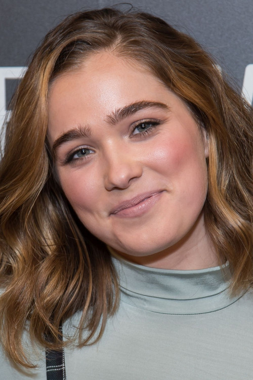 Photo of Haley Lu Richardson