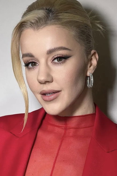 Photo of Yulianna Karaulova