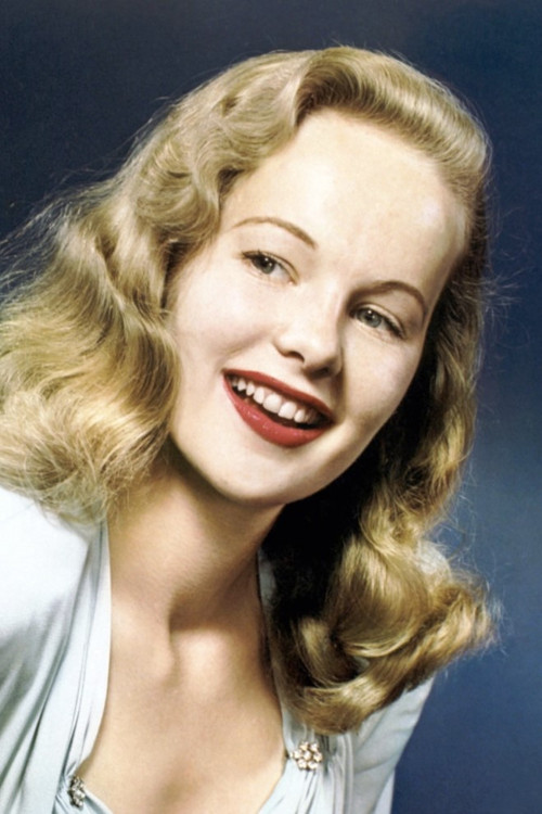 Photo of Peggy Cummins