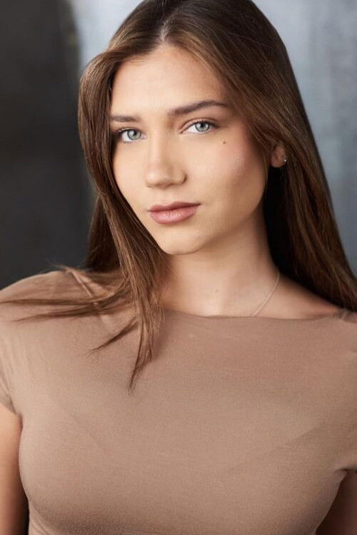 Photo of Madison Lewis