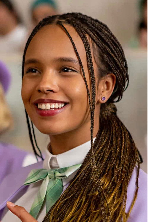 Photo of Alisha Boe