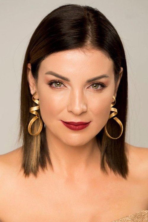 Photo of Özge Özberk