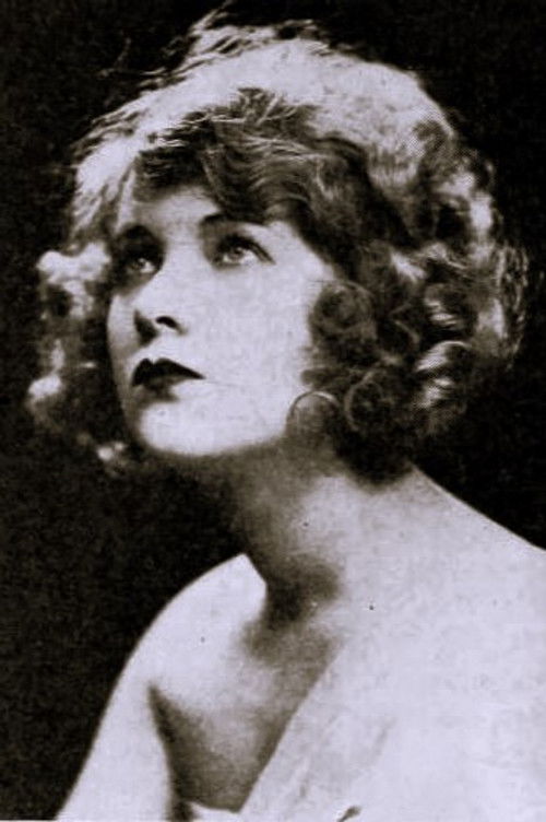 Photo of Lillian Hall