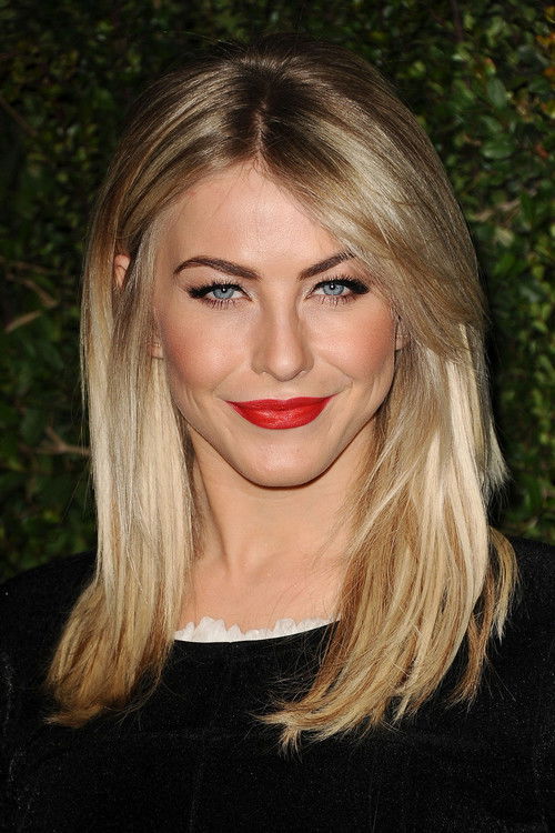 Photo of Julianne Hough
