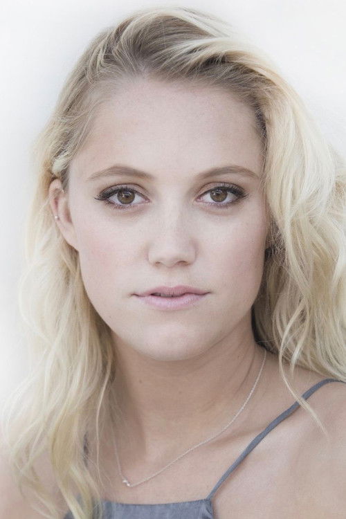 Photo of Maika Monroe
