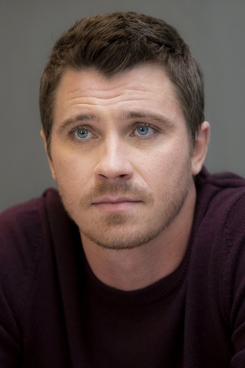 Photo of Garrett Hedlund