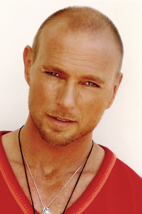 Photo of Luke Goss