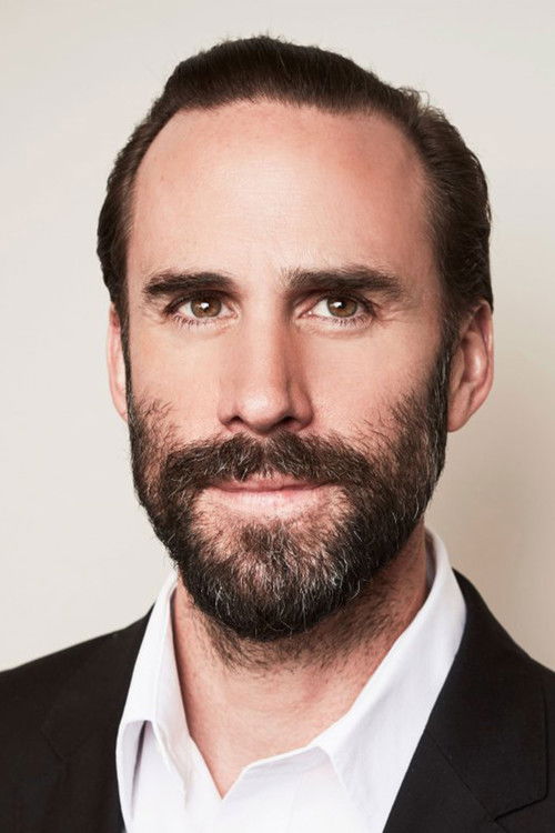 Photo of Joseph Fiennes