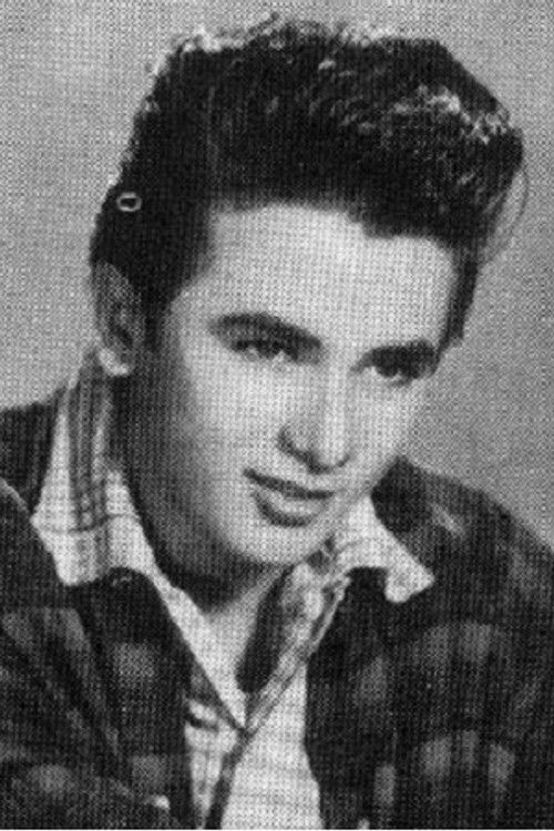 Photo of Lou Salvador Jr.