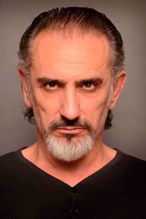 Photo of Julio Vélez