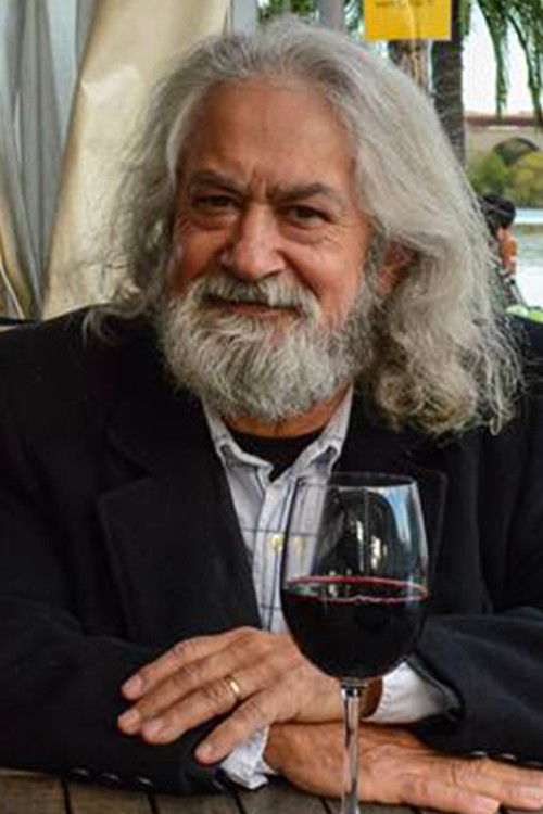 Photo of Roberto Gonzalez