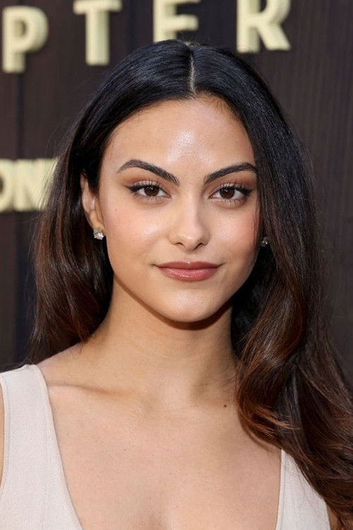 Photo of Camila Mendes