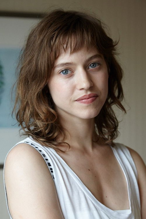 Photo of Lou de Laâge