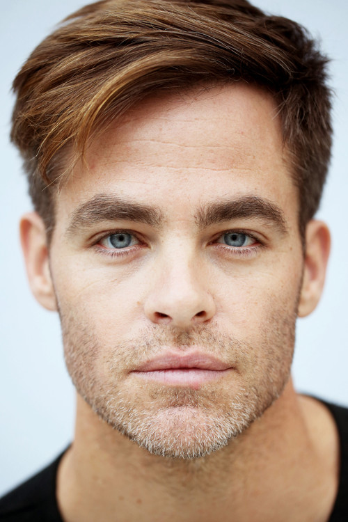 Photo of Chris Pine
