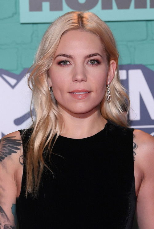 Photo of Skylar Grey