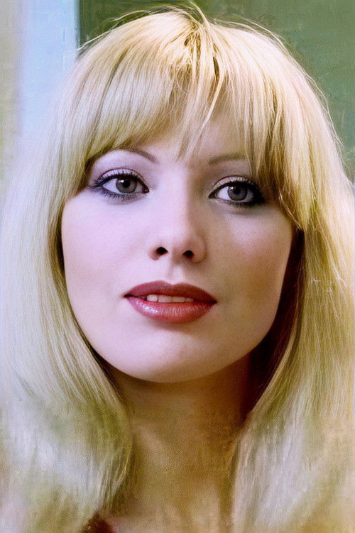 Photo of Laura Clair