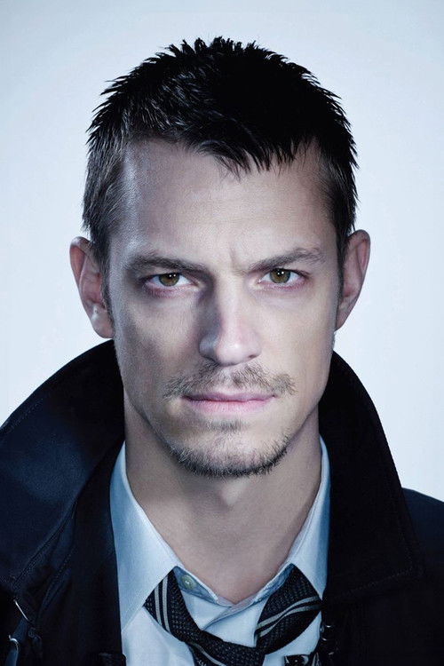 Photo of Joel Kinnaman