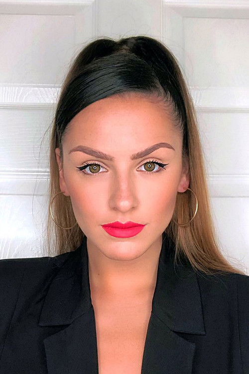 Photo of Molly Griggs