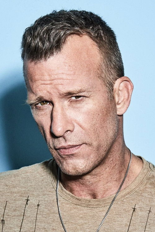Photo of Thomas Jane
