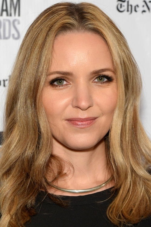 Photo of Jordana Spiro