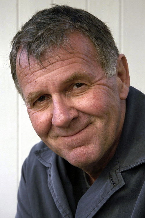 Photo of Tom Wilkinson