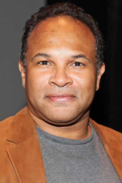 Photo of Geoffrey Owens