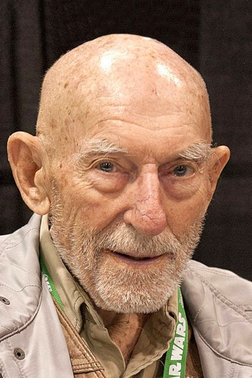 Photo of Erik Bauersfeld