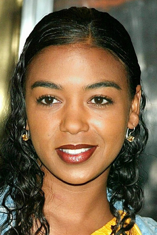 Photo of Ananda Lewis