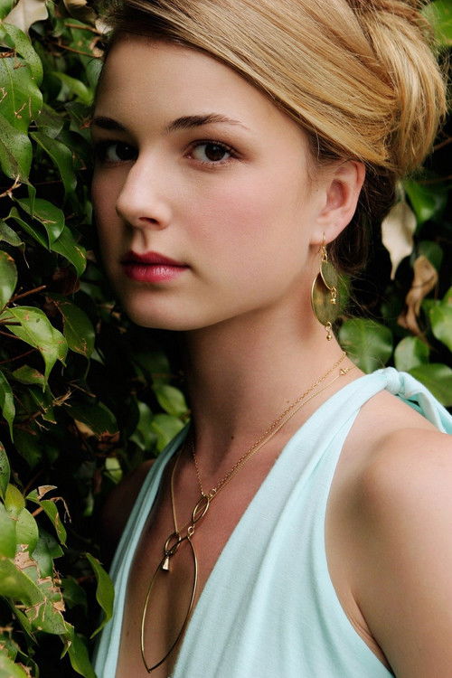 Photo of Emily VanCamp