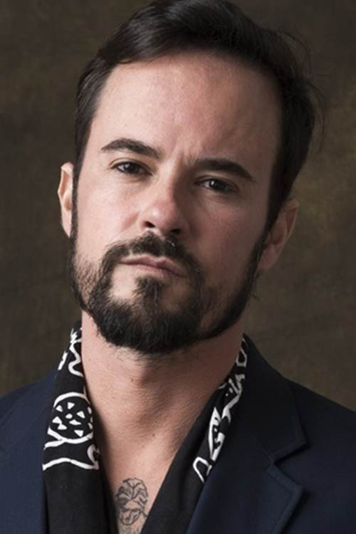 Photo of Paulo Vilhena