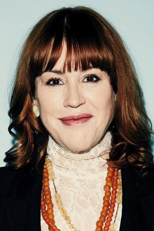Photo of Molly Ringwald