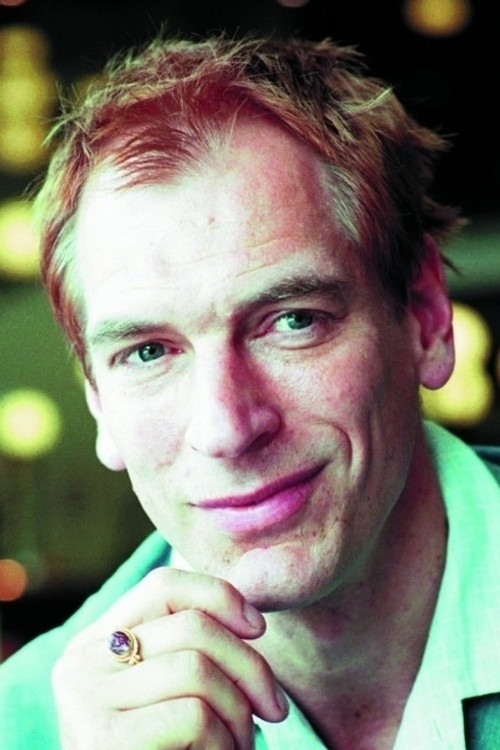 Photo of Julian Sands