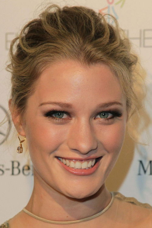 Photo of Ashley Hinshaw