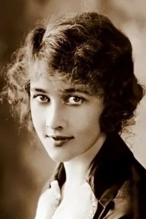 Photo of Anna Q. Nilsson