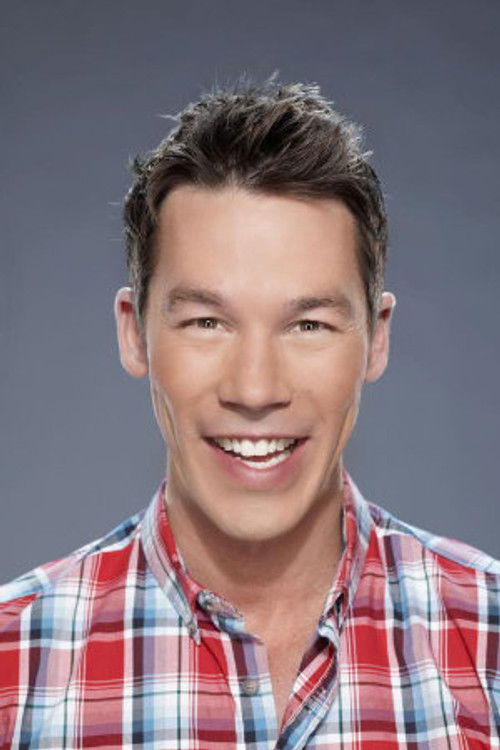 Photo of David Bromstad