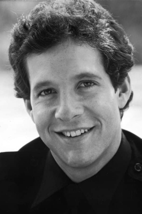 Photo of Steve Guttenberg