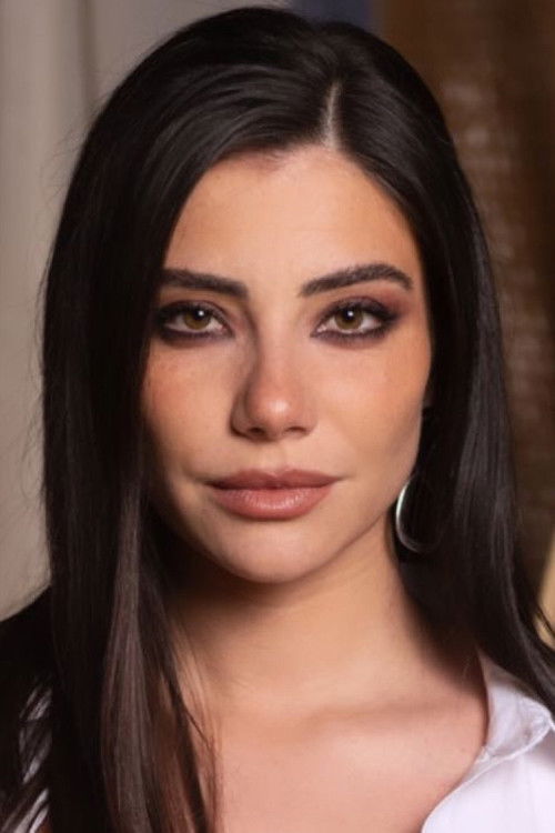 Photo of Carolina Carvalho