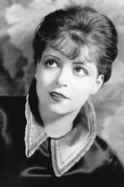 Photo of Clara Bow