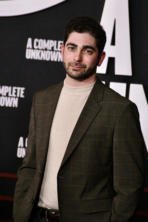 Photo of Blake Simon