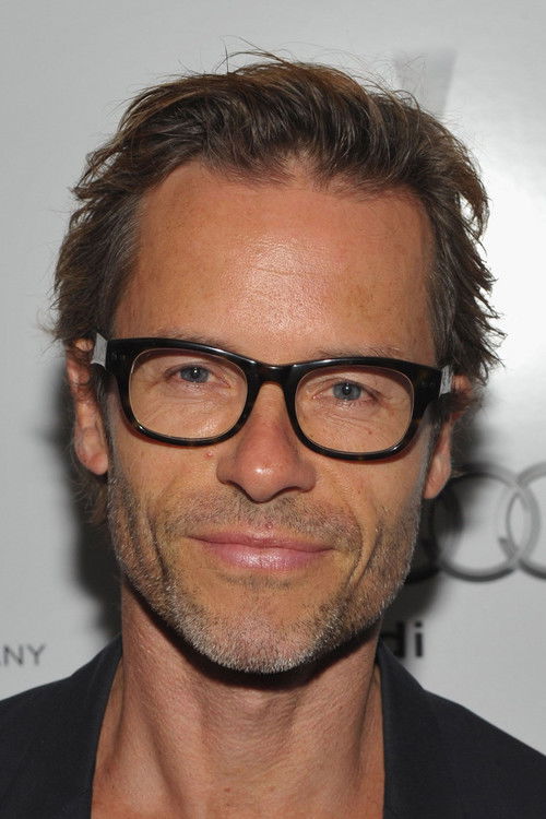 Photo of Guy Pearce