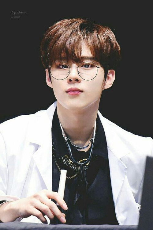 Photo of Kim Woo-seok