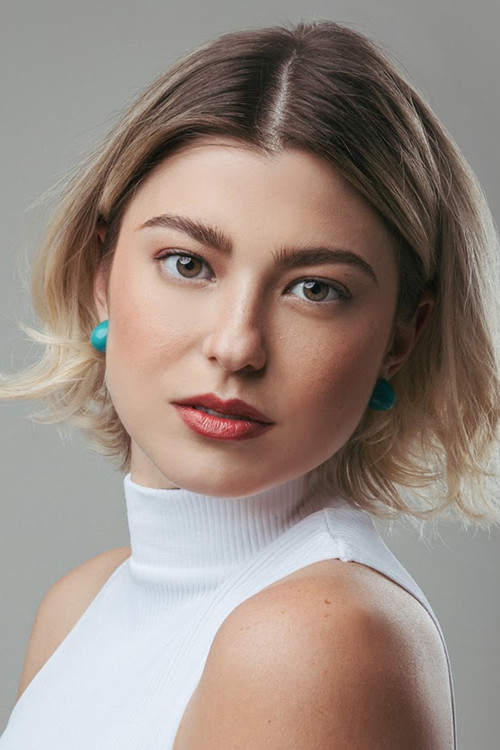 Photo of Luiza Porto