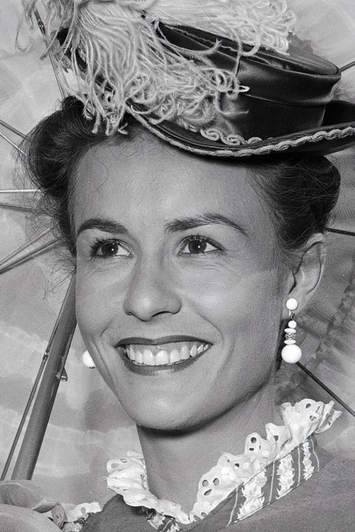 Photo of Sally Hughes