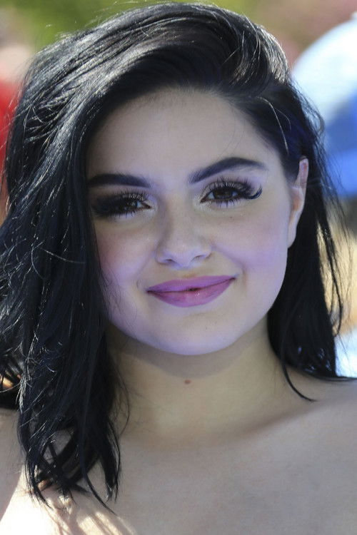 Photo of Ariel Winter
